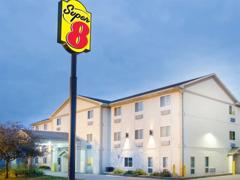 Burgundy Inn & Suites By Oyo El Paso Exterior photo